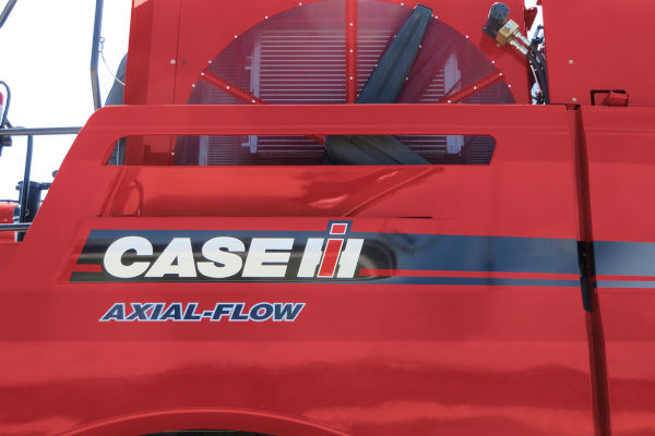 CaseIh-Axial-Flow-7250-2019.jpg